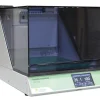 Agitateur incubateur mini avec panneau de contrôle tactile