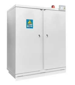 Armoire 90 Min Xxl 2 portes, 4 étagères, 1 extincteur 2 détecteur, 1 gyrophare et 1 boitier, avec 4 Racks Et 1 Bac