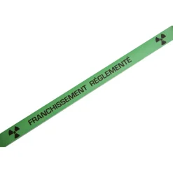 Bande marquage au sol antidérapante adhésif - vert rouleau - 2,50 x 5 cm