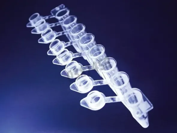 Barrette PCR ue 8 microtubes 0,2 ml naturel capuchon individuel stérile f hte x 300