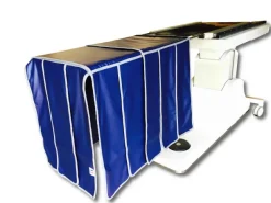 Bavolet universel Anti-X - eq pb 0,50 mm - l. 40 cm, deux pans plombés de 43,5 x 70 cm et pans composés