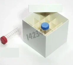 Boîte blanche carton 4 x 4 tubes 50 ml dim 148 x 148 x 128 mm