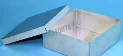 Boîte 133 x 133 x 50 mm acier inox avec couvercle