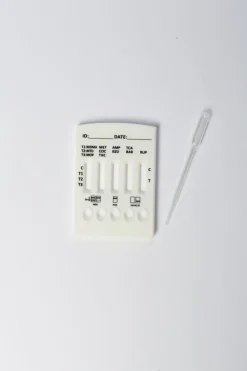 DRUGCHECK+ 11_Test rapide de détection de 11 toxiques dans les urines_10 tests par boite