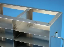 Etagère horizontale 27 3 x 9 niveaux boîtes 130 x 130 x 37 mm
