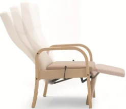 Fauteuil Edera C - dossier inclinable - repose-jambes - accoudoirs rond bois