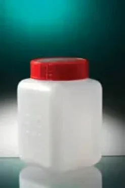 Flacon carré 500 ml PEHD naturel gradué hauteur 122 mm Ø 58 mm avec bouchon rouge avec obturateur x 175