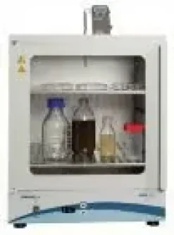 Masterflex L/S Variable-Speed Compact Drive, 35 to 200 rpm 115/230 VACavec cordon 230 VAC et Israel Plug Type-E 180 cm