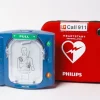 Pack intérieur : DSA HeartStart HS1, armoire Aivia IN, kit de premiers secours, pack de signalétiques
