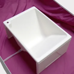 Pédiluve pour soins de pieds - toilette des chevilles et talons