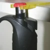 Portoir auto-adhésif ergoone pour une micropipette (résistant aux uv)