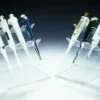 Support de pipette 4 places clair
