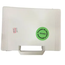 Trousse de secours rigide équipée - 4 personnes - blanc