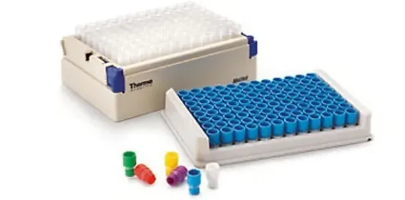 Tube bouchon blanc à vis MATRIX 1 ml 2d fond V stérile rack code barre x 96 x 5