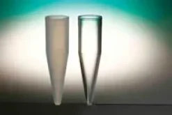 Tube fond conique 10 ml PS naturel hauteur 82 mm Ø 21,1 mm avec cape rentrante rouge - 4 sachets de 250